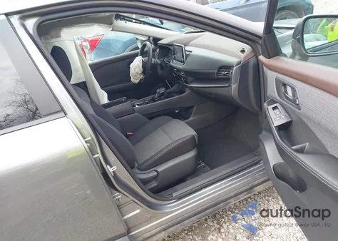 2021 Nissan Rogue S Intelligent Awd z USA, uszkodzony, nr VIN 5N1AT3AB2MC830833